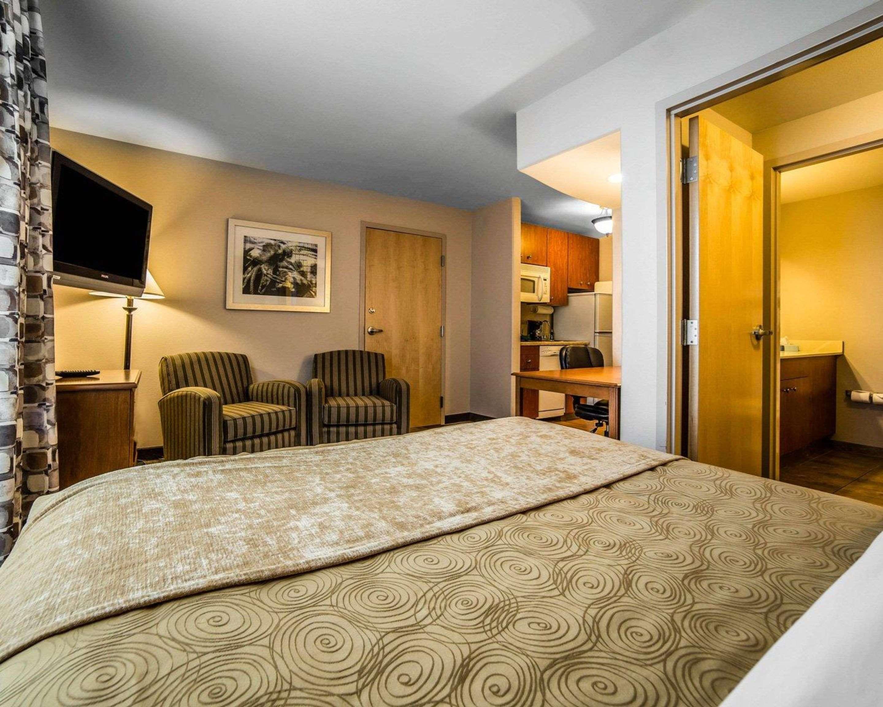 Mainstay Suites Casper Kültér fotó