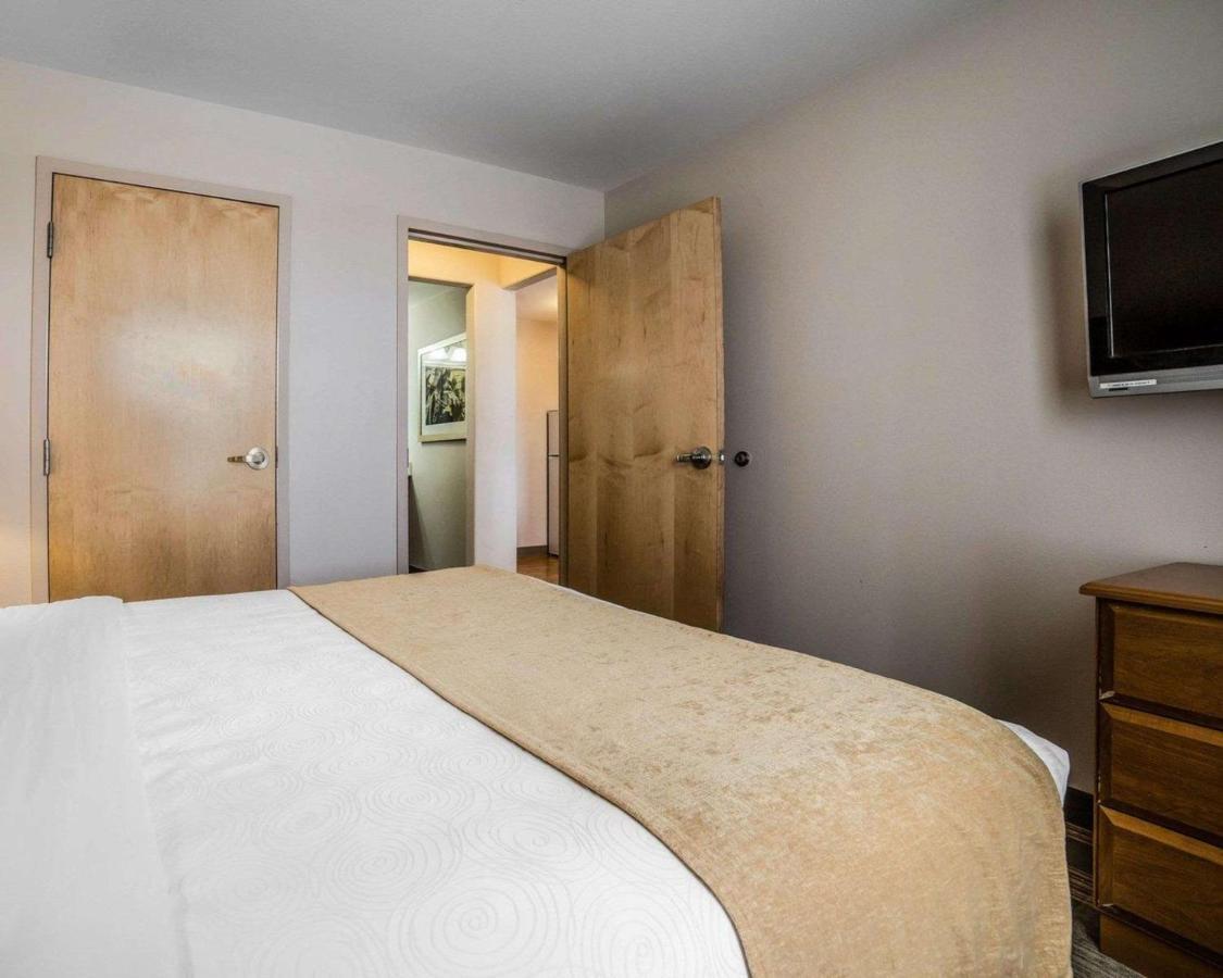Mainstay Suites Casper Kültér fotó